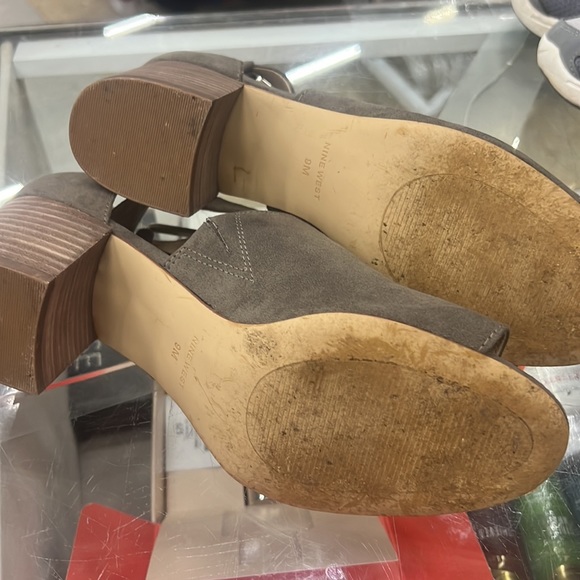 NINE WEST | Groovy Go dark taupe cut-out block heel peep toe heels - Picture 6 of 6